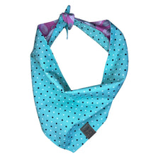 Load image into Gallery viewer, Teal Men Wear Pink